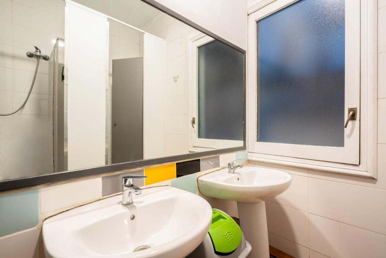 Casa Barcelo Hostel Barcelona Ngoại thất bức ảnh