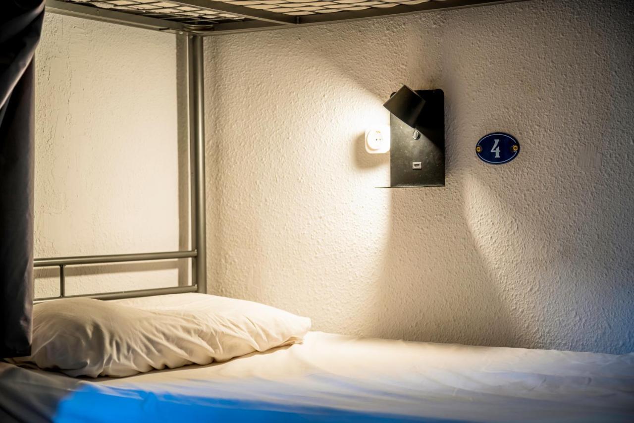Casa Barcelo Hostel Barcelona Ngoại thất bức ảnh