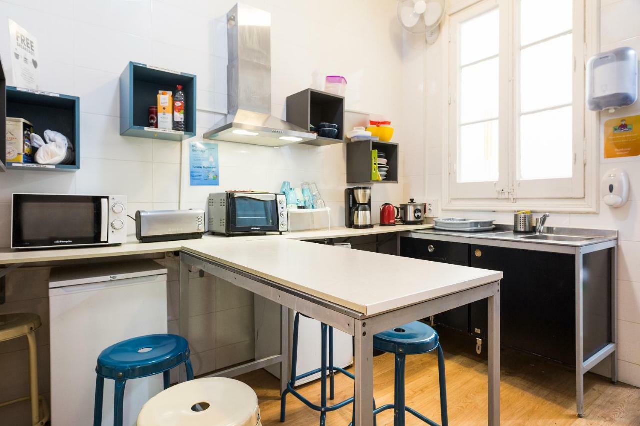 Casa Barcelo Hostel Barcelona Ngoại thất bức ảnh